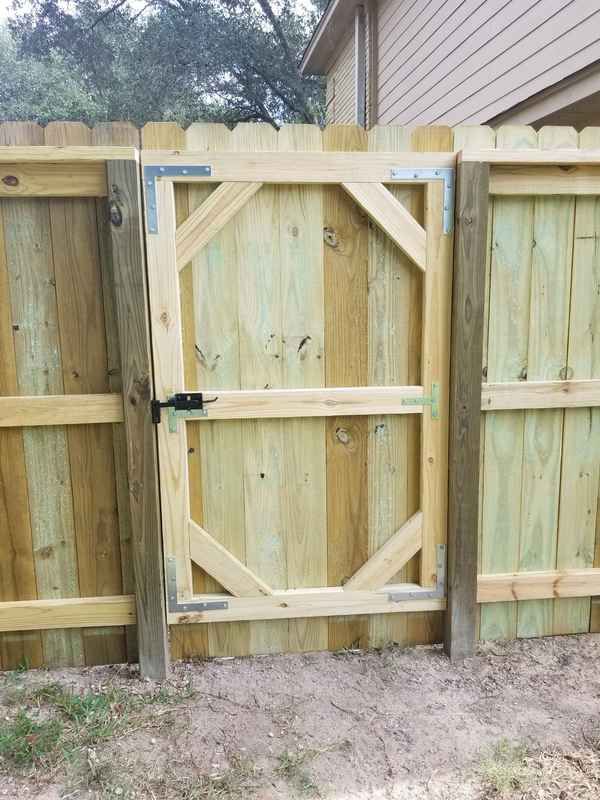 Custom Privacy Walk Through Gate Little Rock