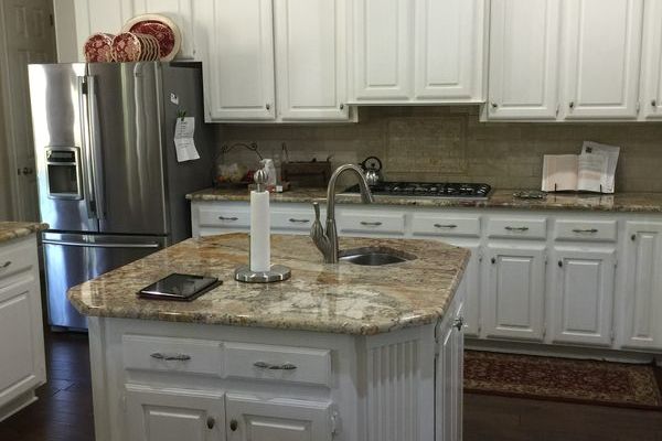 Kitchen before remodel in Little Rock Arkansas home