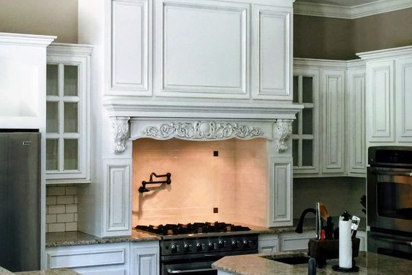 Kitchen remodel completed with custom vent hood in Little Rock